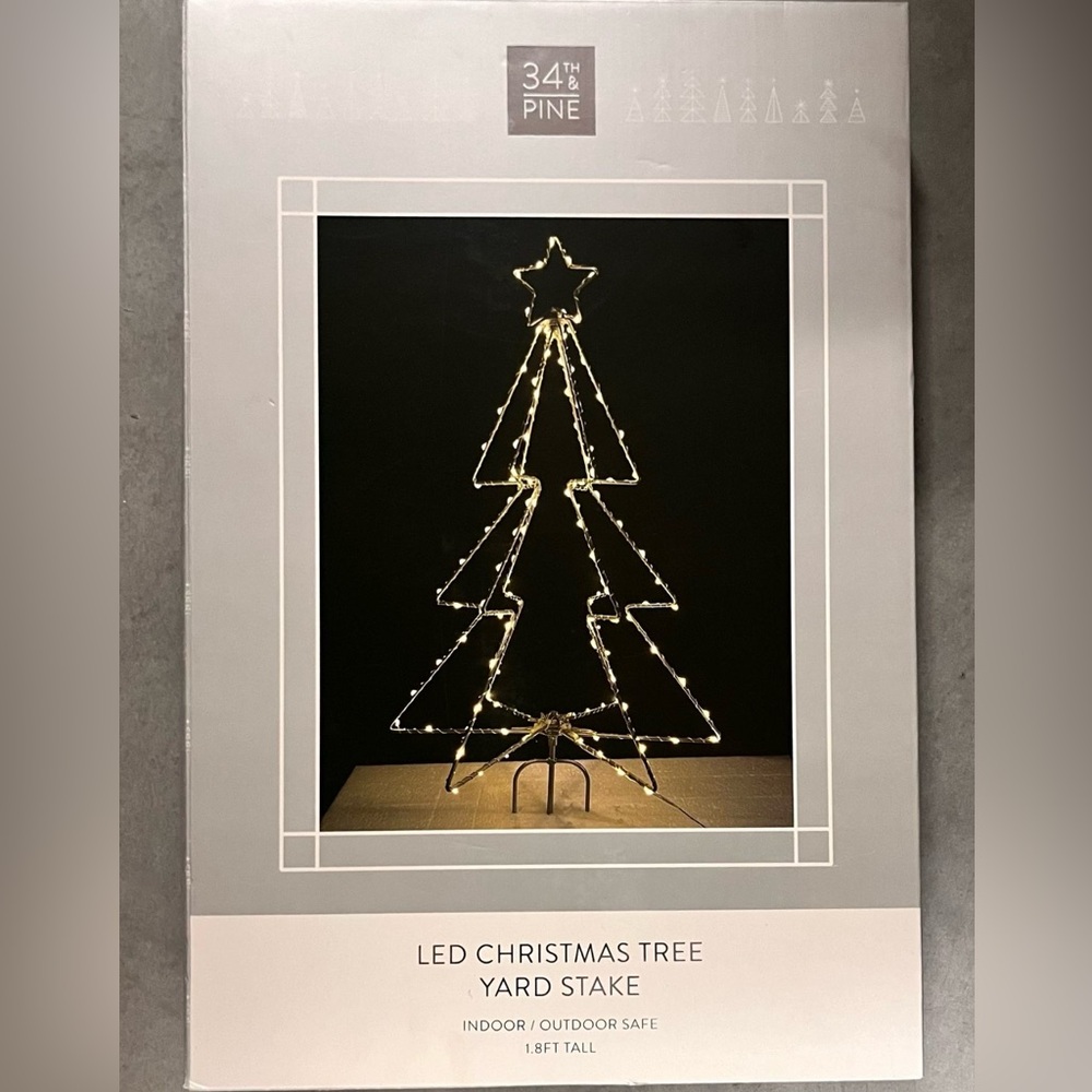 34Th & Pine LED Christmas Tree Stakes Set